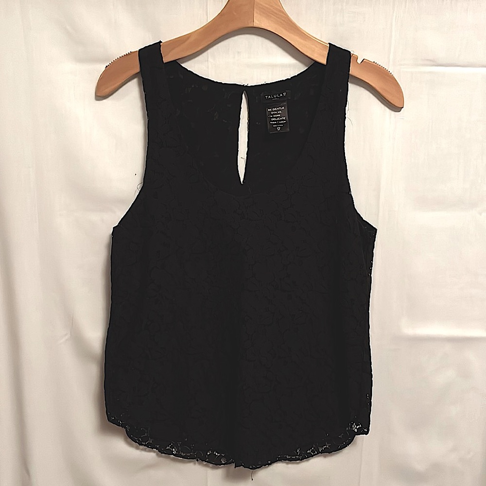 ARITZIA Talula Floral Lace Tank Top // Size S